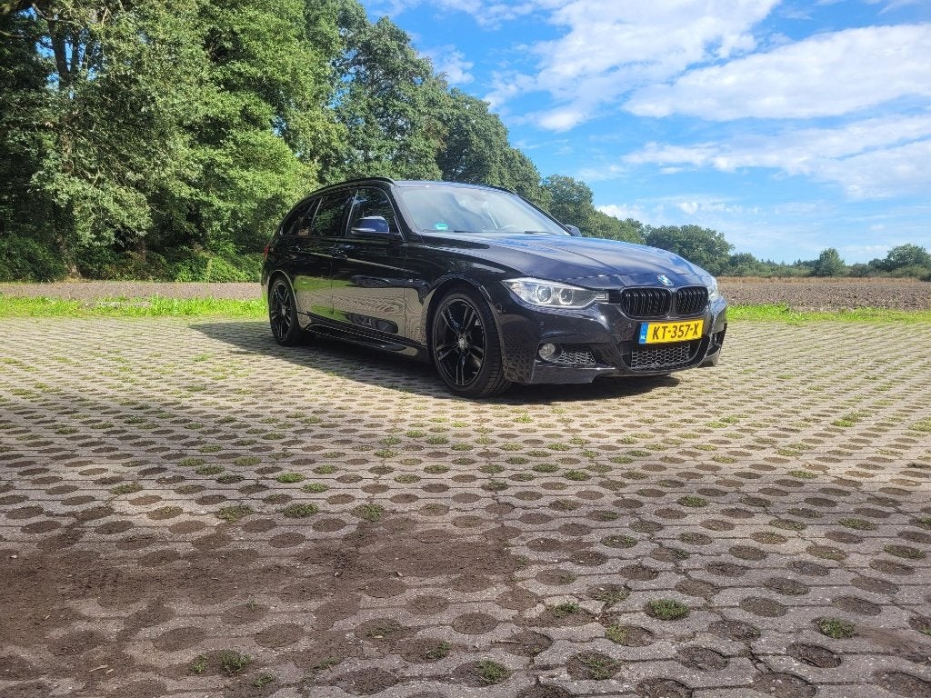 BMW 3-TOURING 320D 135KW M SPORT EDITION HIGH EXECUTIVE AUT, Auto's, Achterwielaandrijving, 1995 cc, Zwart, 4 cilinders