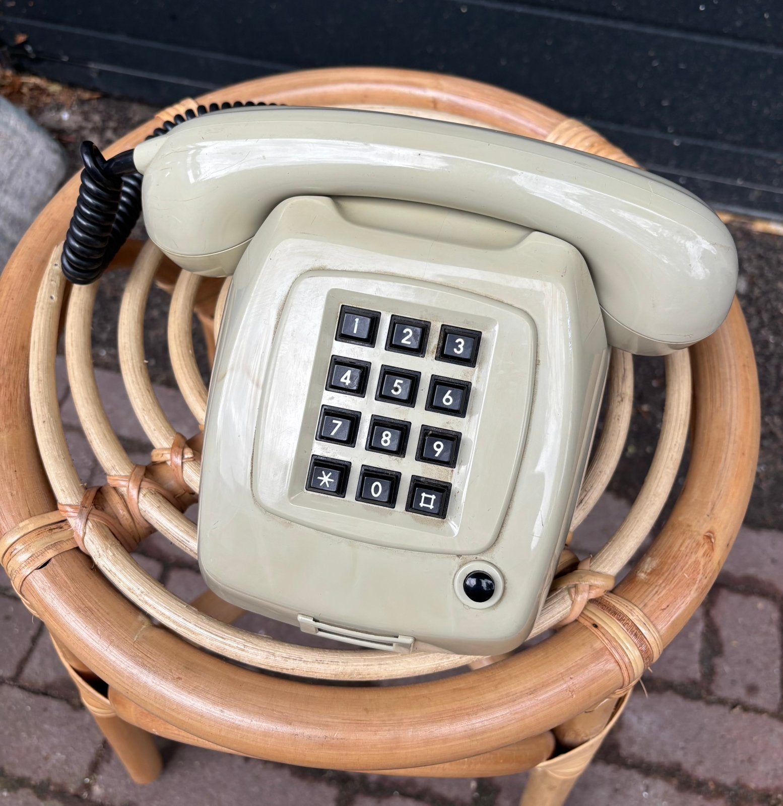 Retro Vintage Vaste Grijze Telefoon druktoetsen Ptt Ericsson, -, -, Ophalen of Verzenden, Niet werkend