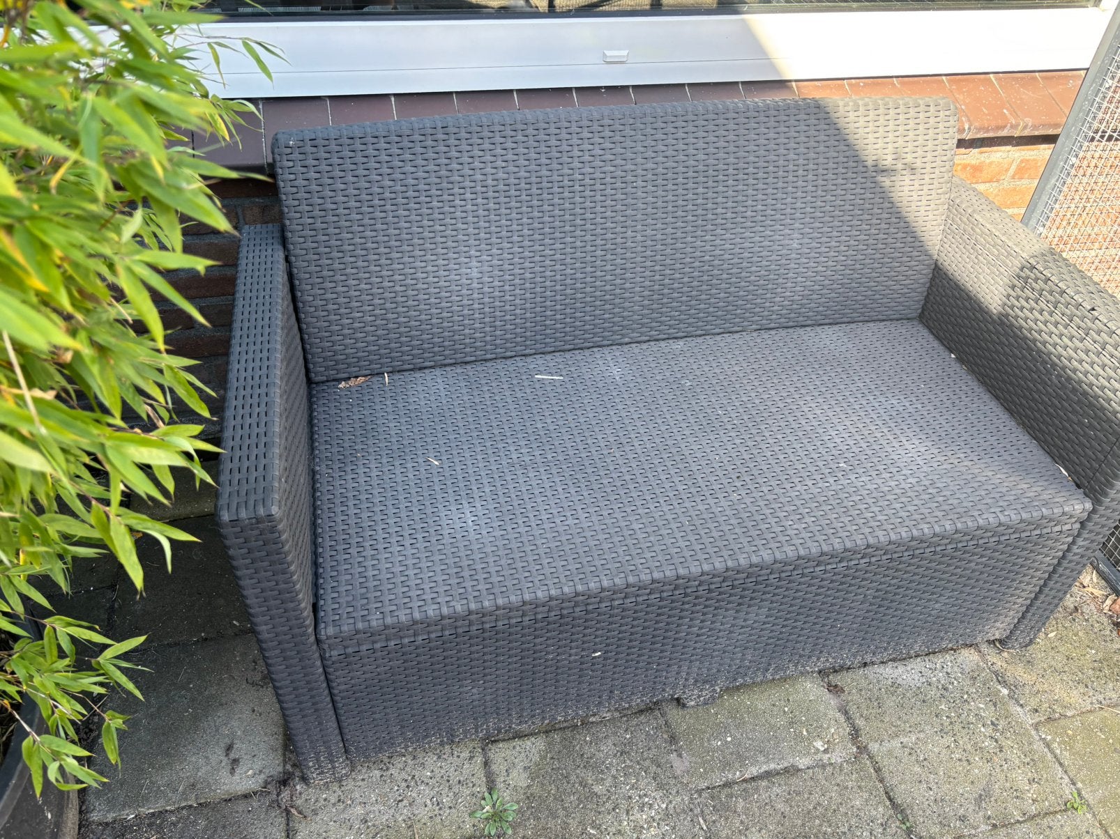 Gratis loungeset tuin 2-zitsbank + fauteuil, Ophalen, Gebruikt, Kunststof