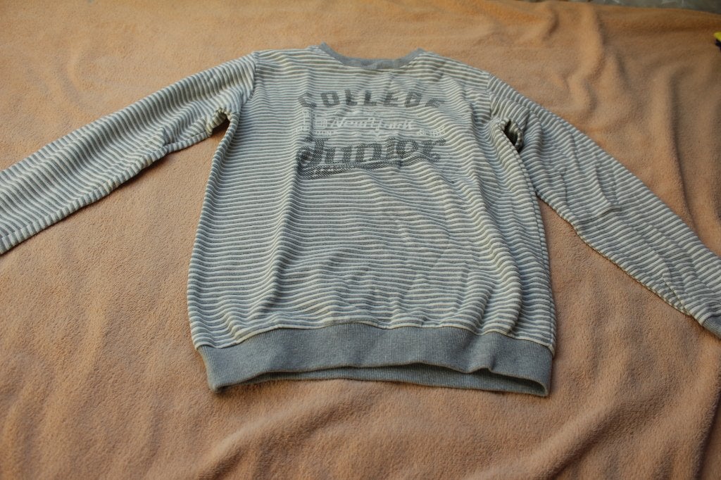 trui maat 9-10 jaar, Kinderen en Baby's, Kinderkleding | Maat 134, Verzenden, Jongen of Meisje, Trui of Vest, Zo goed als nieuw