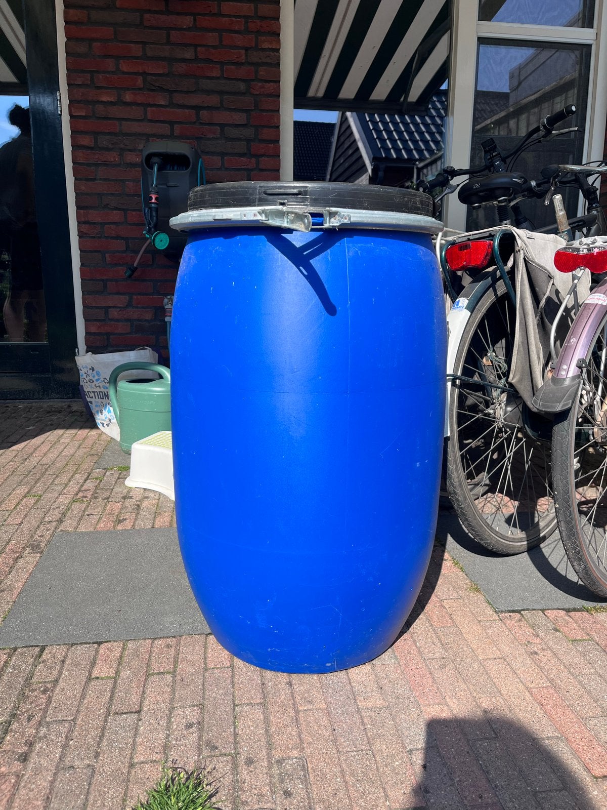 Blauwe kunststof ton met deksel, Ophalen, Gebruikt, Overige soorten