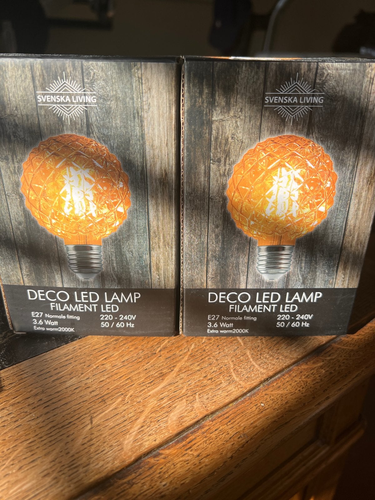 2x Svenska Living Deco LED Lamp E27 Filament Extra Warm, Overige merken, Nieuw, Glas, Oranje