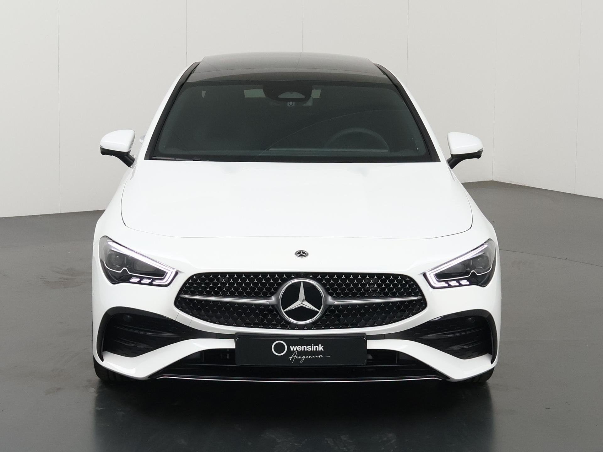 Mercedes-Benz CLA-klasse 180 Business Solution AMG | Rij-Ass, Auto's, 136 pk, Gebruikt, 4 cilinders, Wit