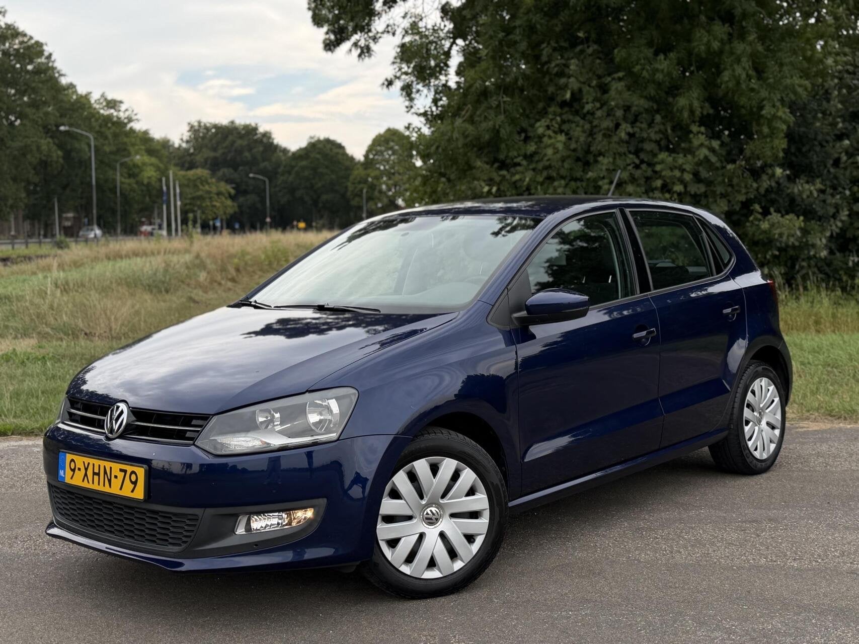 Volkswagen Polo 1.2 TSI Comfortline 5 Deurs / Lage Kilometer, Voorwielaandrijving, Euro 5, 40 €/maand, 4 cilinders