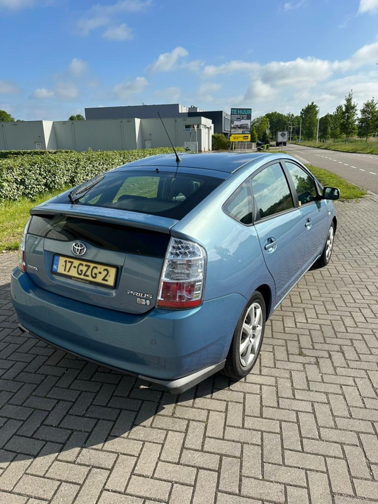 Toyota Prius 1.5 HSD 2008 Blauw zwart leer interieur., Auto's, 1497 cc, 4 cilinders, 23 km/l, Prius