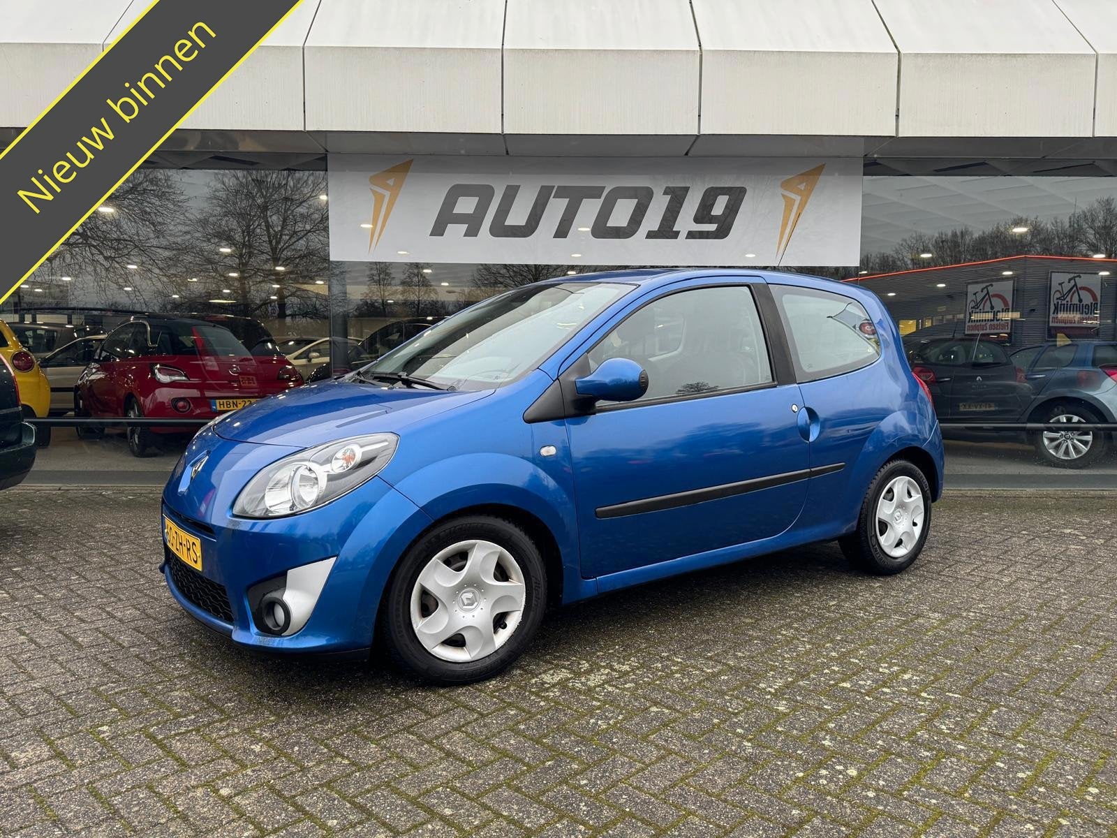 Renault Twingo 1.2-16V Dynamique Airco, Auto's, Renault, Voorwielaandrijving, Gebruikt, 31 €/maand, 4 cilinders