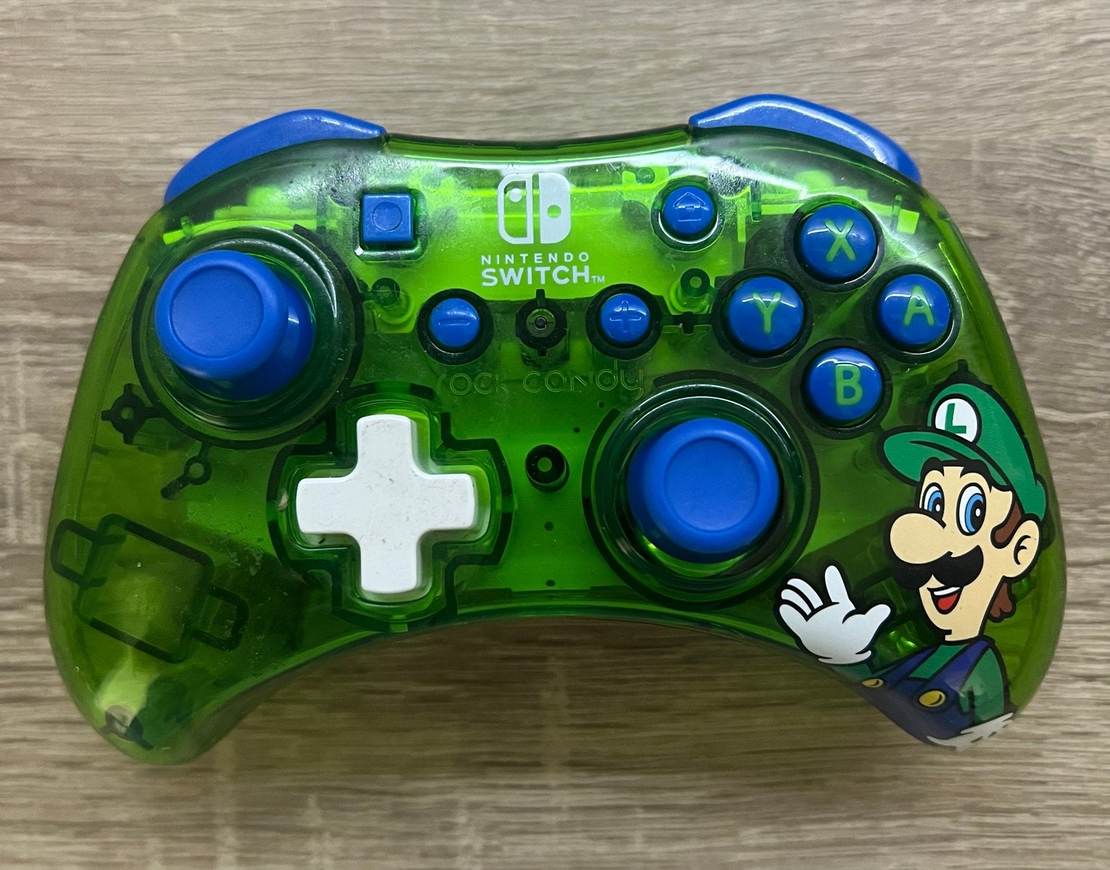 Nintendo Switch PDP Rock Candy Wired Controller Luigi Editie, Ophalen of Verzenden, Gebruikt, Met 1 controller, Switch Original