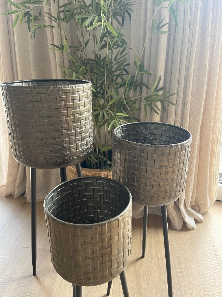 Plantenpotten op pootjes, Tuin en Terras, Ophalen, Rond, Binnen, Zo goed als nieuw