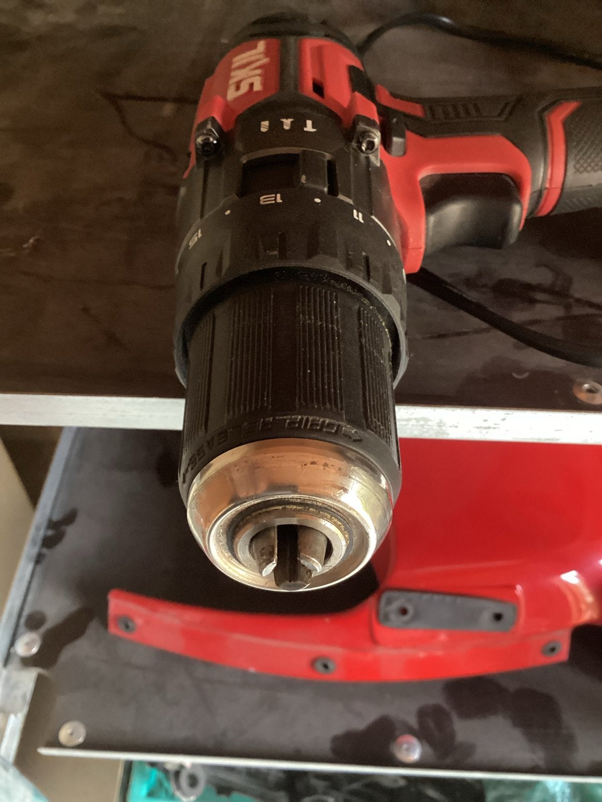Foto 7 van SKIL CD1E3018D1 Accuboormachine - Zo goed als nieuw