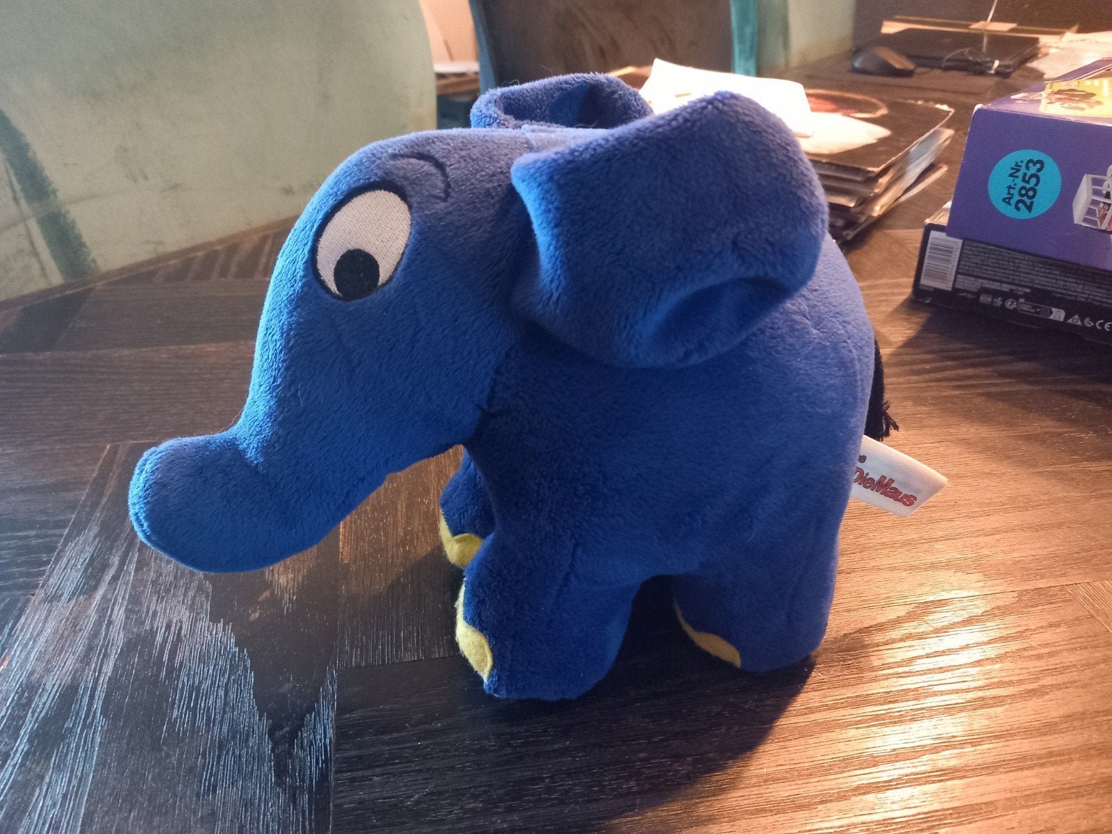 De Blauwe Olifant uit Die Sendung mit der Maus, Ludwigstraße 11, 50667 Köln, Duitsland, Overige merken, Overige karakters, Blauw