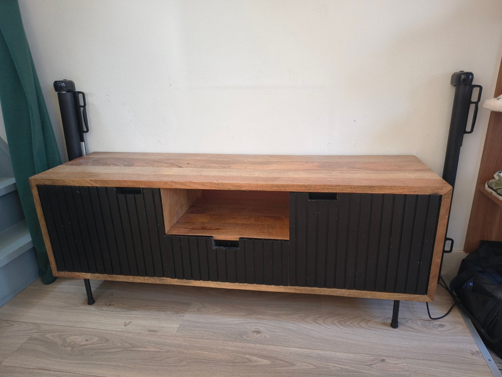 dimehouse tv-meubel van mangohout, Ophalen, Gebruikt, 100 tot 150 cm, Modern, Industrieel