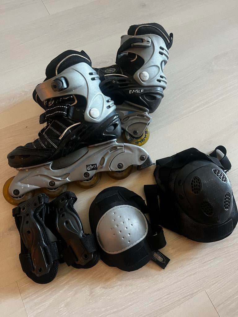 Skeelers maat 40 inclusief bescherming, Ophalen of Verzenden, Gebruikt, Inline skates 4 wielen, Overige merken
