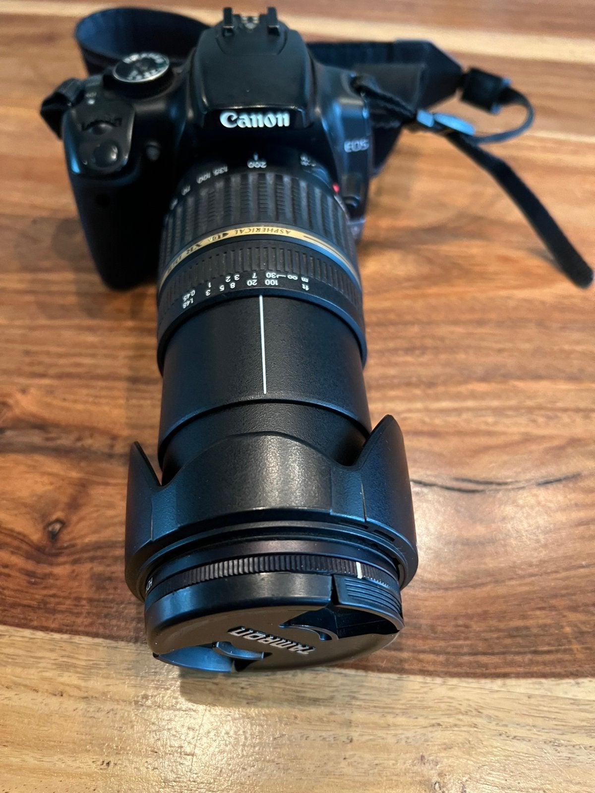 Canon EOS 400D met Tamron 16-200mm objectief, Gebruikt, Spiegelreflex, Canon, 8 keer of meer