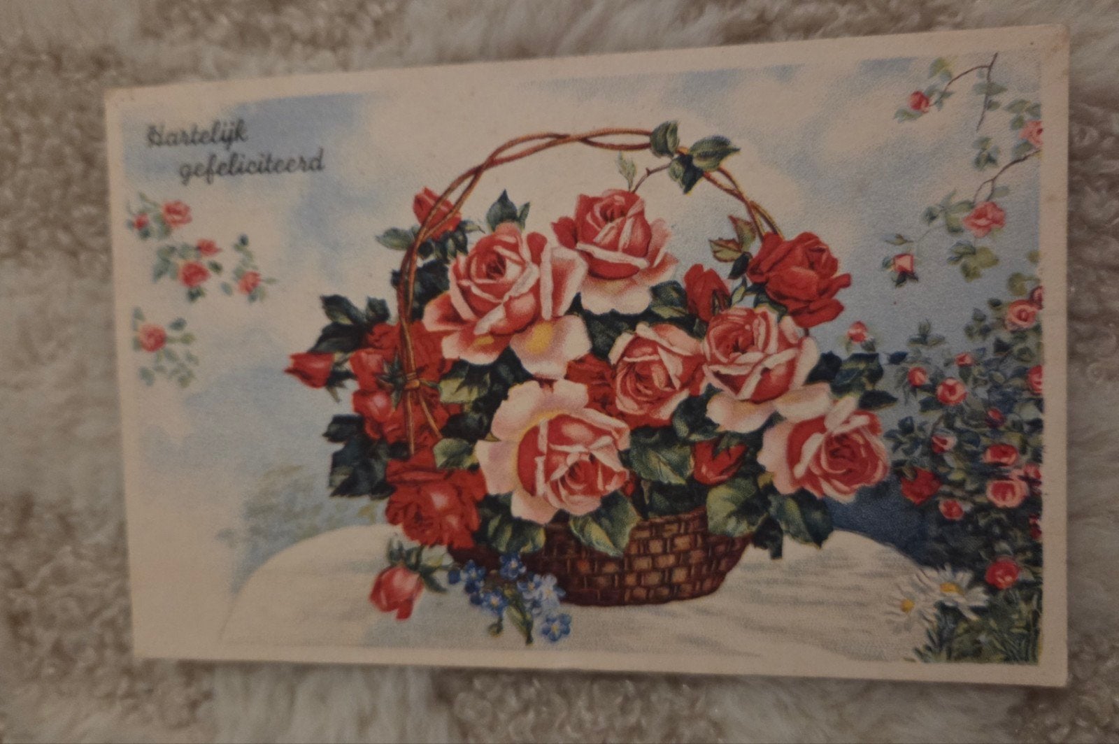 Oude ansichtkaart 'Hartelijk gefeliciteerd' met rozen, 1939, Verzenden, 1920 tot 1940, Gelopen, Overige thema's