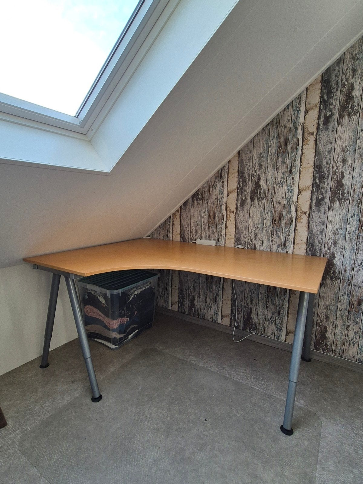 Hoekbureau in hoogte verstelbaar - Ideaal voor thuiskantoor, Huis en Inrichting, Bureaus, Ophalen, 160 cm, Gebruikt, 120 cm