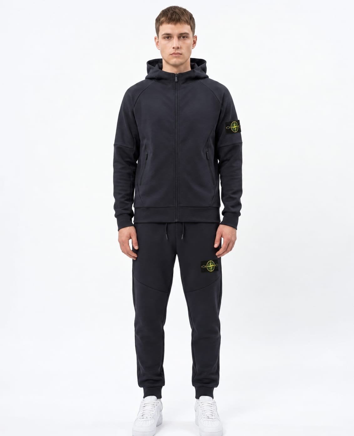 Foto 22 van Under Armour On Cloud Moncler Stone Parajumpers