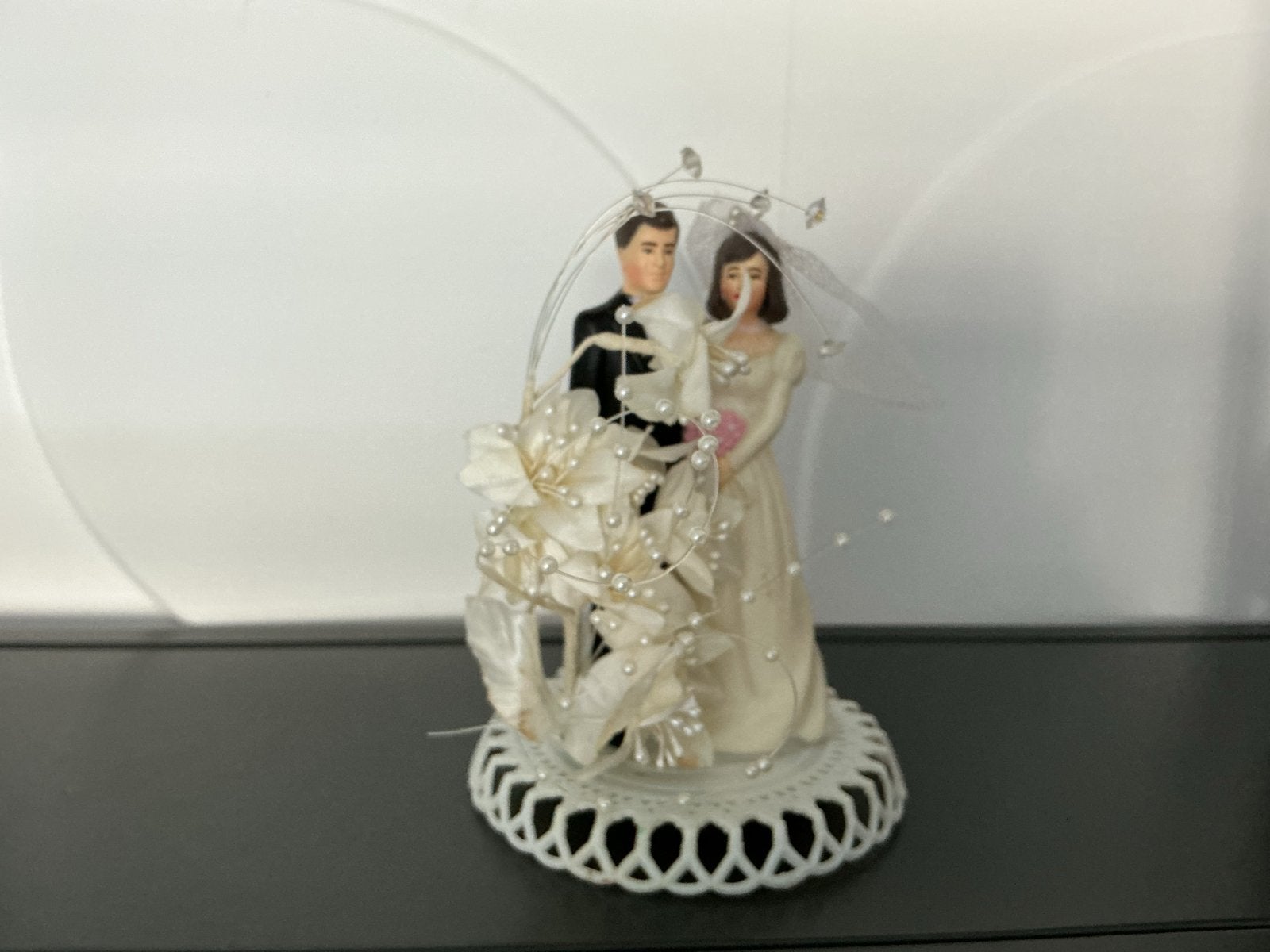 Bruidspaar Taarttopper - Vintage Huwelijksdecoratie, Ophalen of Verzenden, Gebruikt, Versiering, Geboorte of Huwelijk