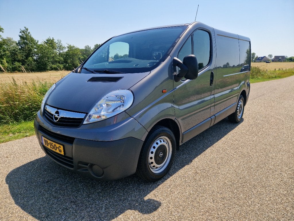 Opel Vivaro 2.0 CDI/L1H1 2013 excl. btw - netjes, 13 km/l, Euro 5, 1995 cc, Parkeersensor