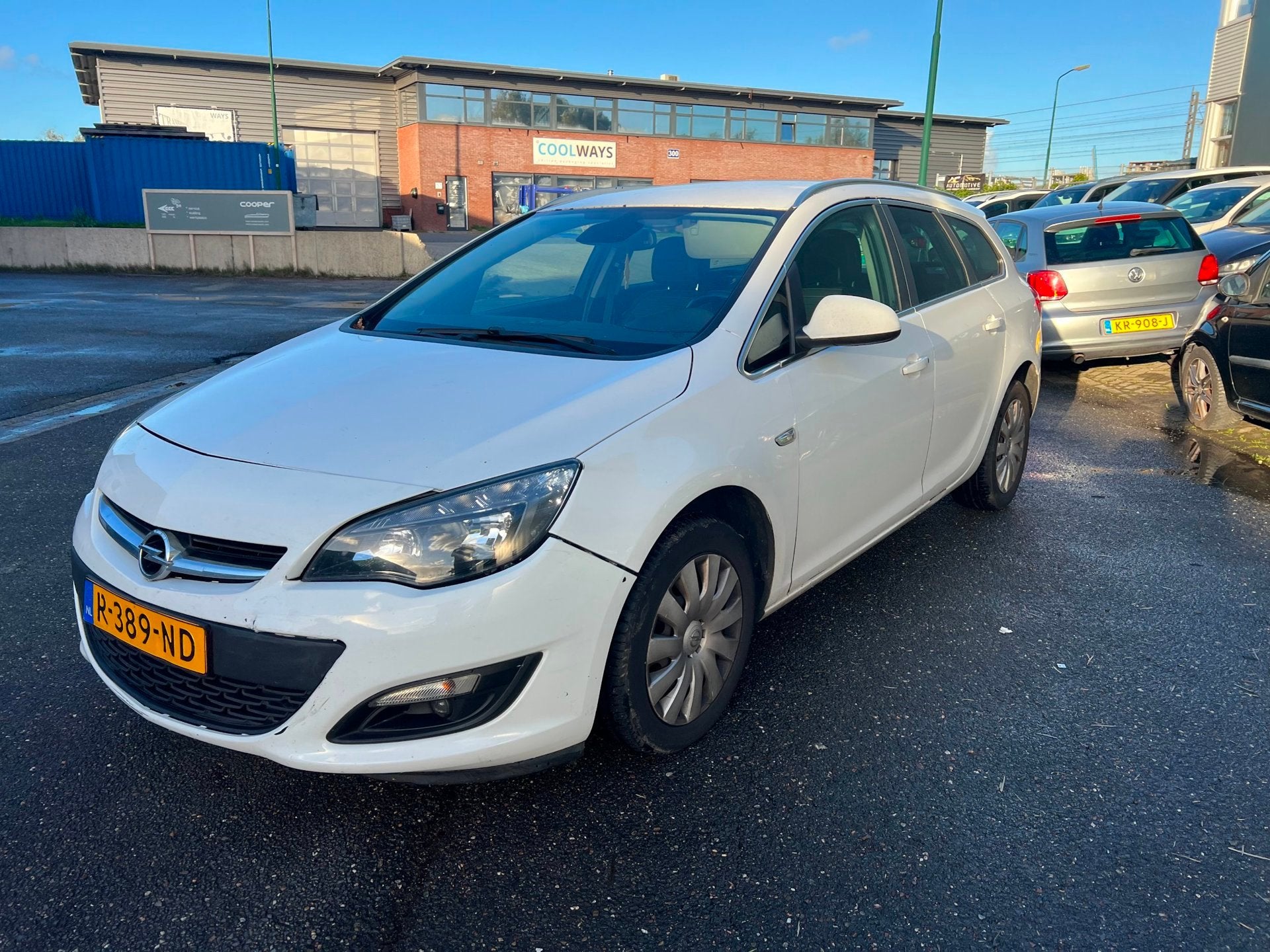 Opel Astra Sports Tourer 2.0 CDTi Cosmo automaat., Auto's, Euro 5, 4 cilinders, Wit, Verwarmde buitenspiegels