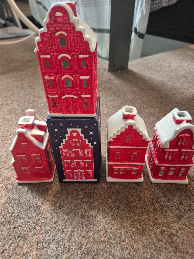 4 postcode huisjes samen 10,00 euro !, Ophalen, Nieuw