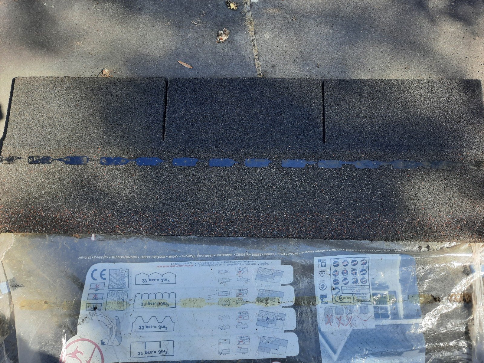 Partij dakshingles voor kleine reparaties (ca. 3m²), Ophalen, Overige materialen, Gebruikt, Zwart