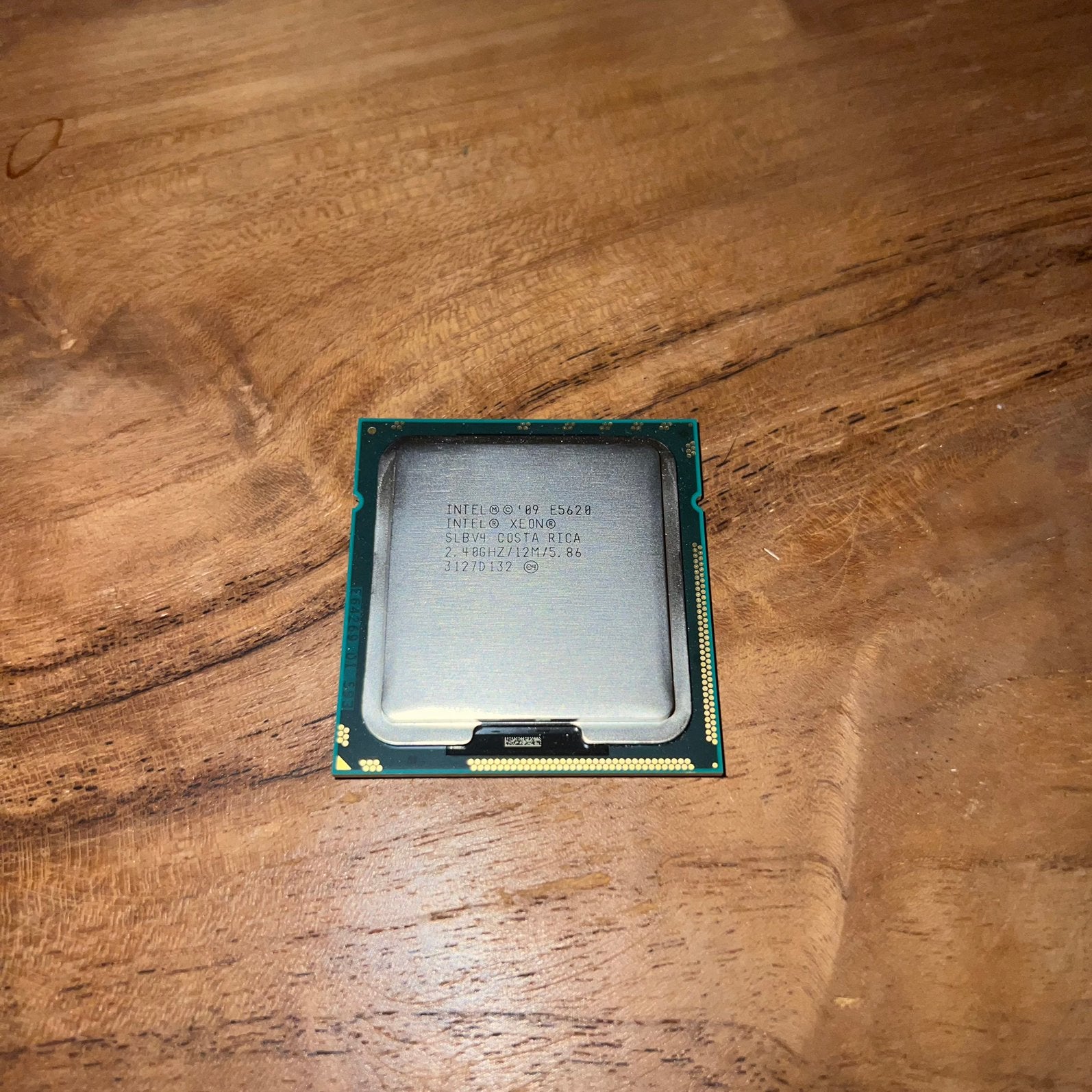Intel Xeon E5620 @2,40GHz ( LGA 1366 ), Ophalen of Verzenden, Gebruikt, 4-core, 2 tot 3 Ghz