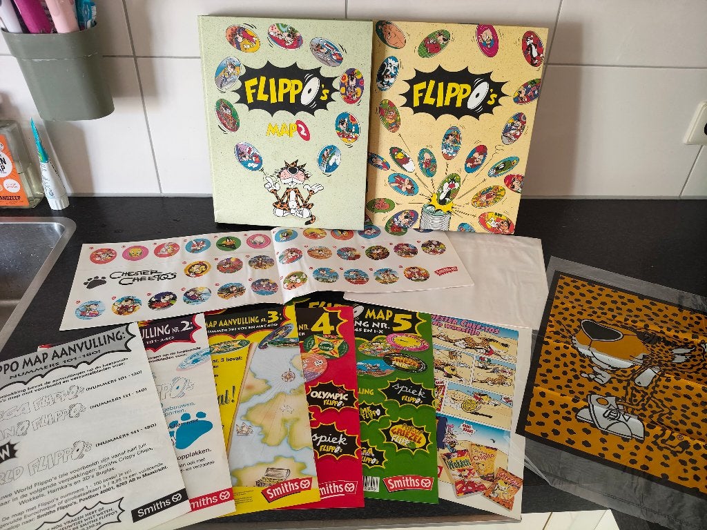 Flippo's volledig!, Verzamelen, Flippo's, Ophalen of Verzenden, Spiek, Losse flippo's, Met verzamelmap(pen)