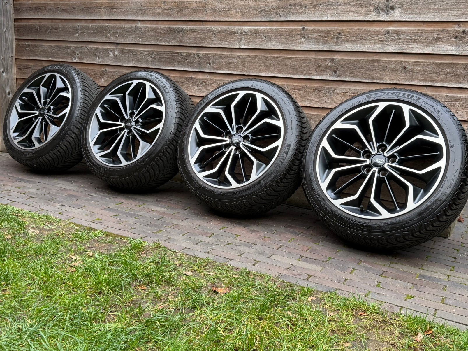 Orig Ford Focus MK4 ST Line 18 inch velgen + All Season, 18 inch, Gebruikt, Banden en Velgen, Ophalen of Verzenden