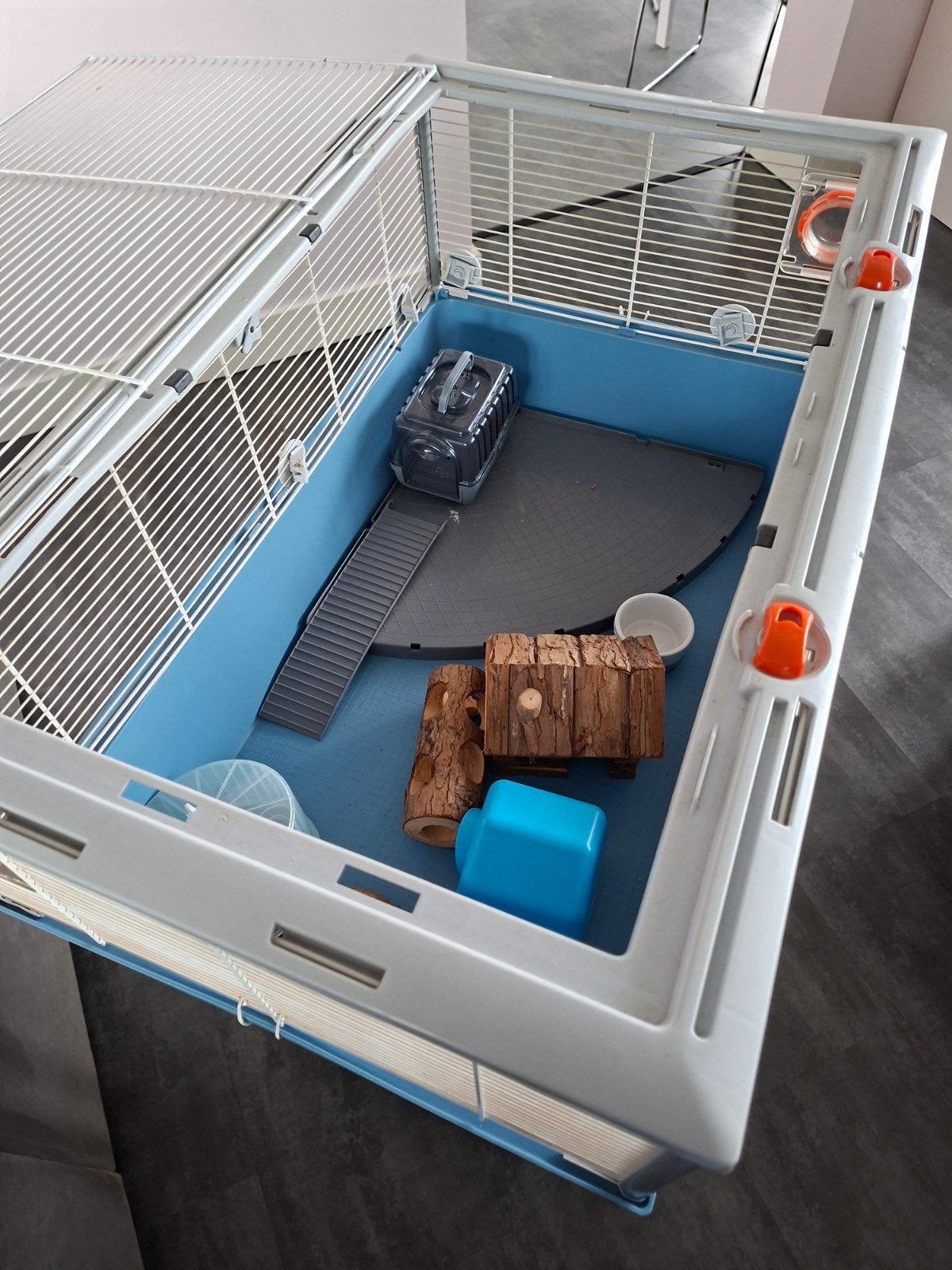 Hamsterverblijf, Ophalen, Zo goed als nieuw, Loopwiel of Rad