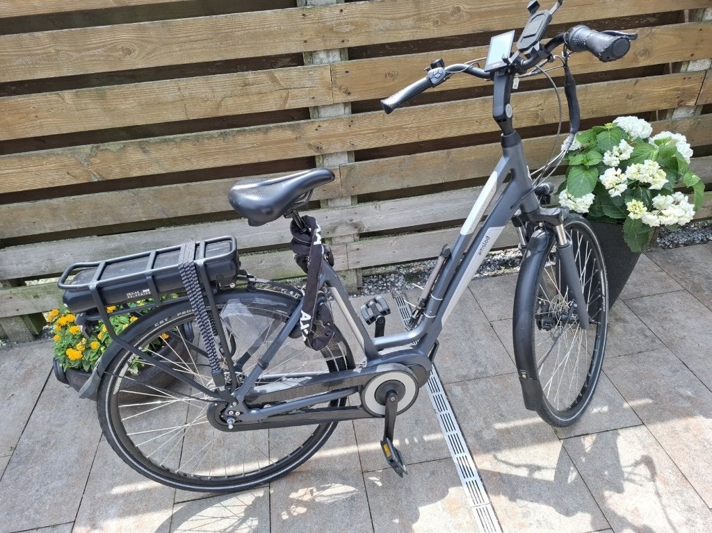e-bikes - 2stuks, Fietsen en Brommers, Elektrische fietsen, Gebruikt, 50 km per accu of meer, 55 tot 59 cm, Ophalen