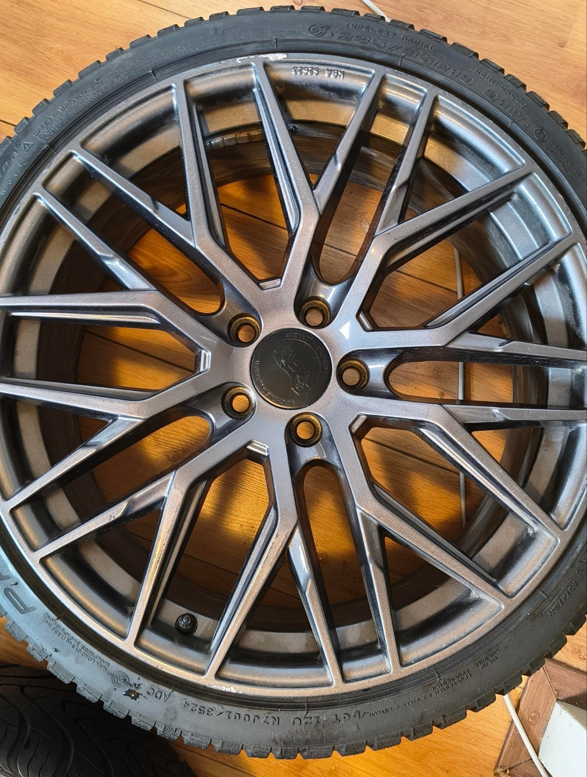 19 inch MAM RS4 velgen 5x108 met All Season banden, Gebruikt, Banden en Velgen, 235 mm, All Season
