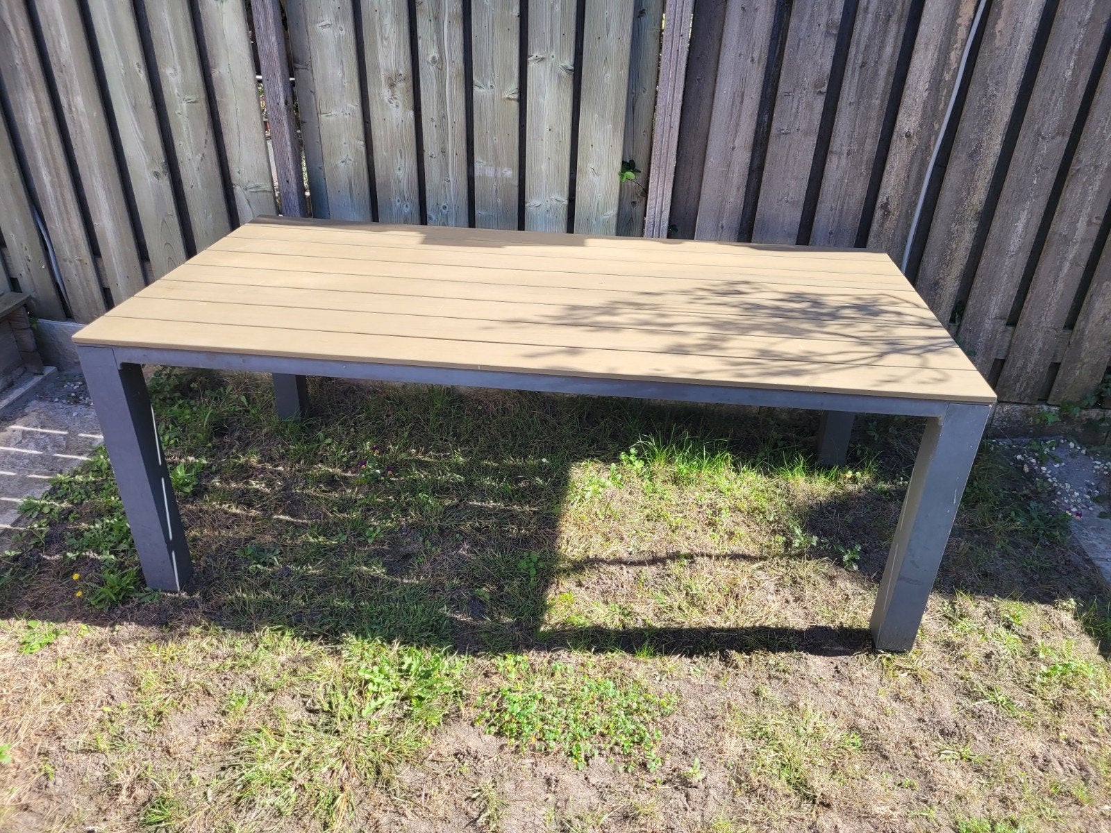 Tuin-/eettafel, Ophalen, Gebruikt, Rechthoekig, Hout