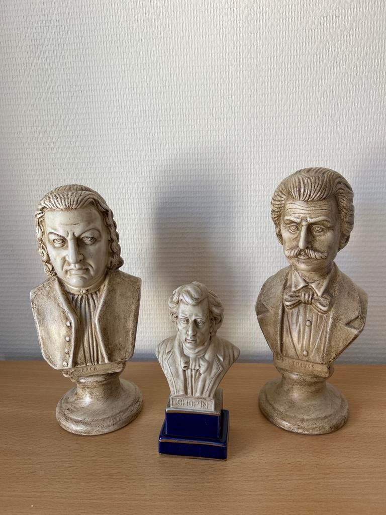 Busten van Bach, Chopin en Strauss - Componisten, Verzamelen, Beelden en Beeldjes, Ophalen of Verzenden, Gebruikt, Mens