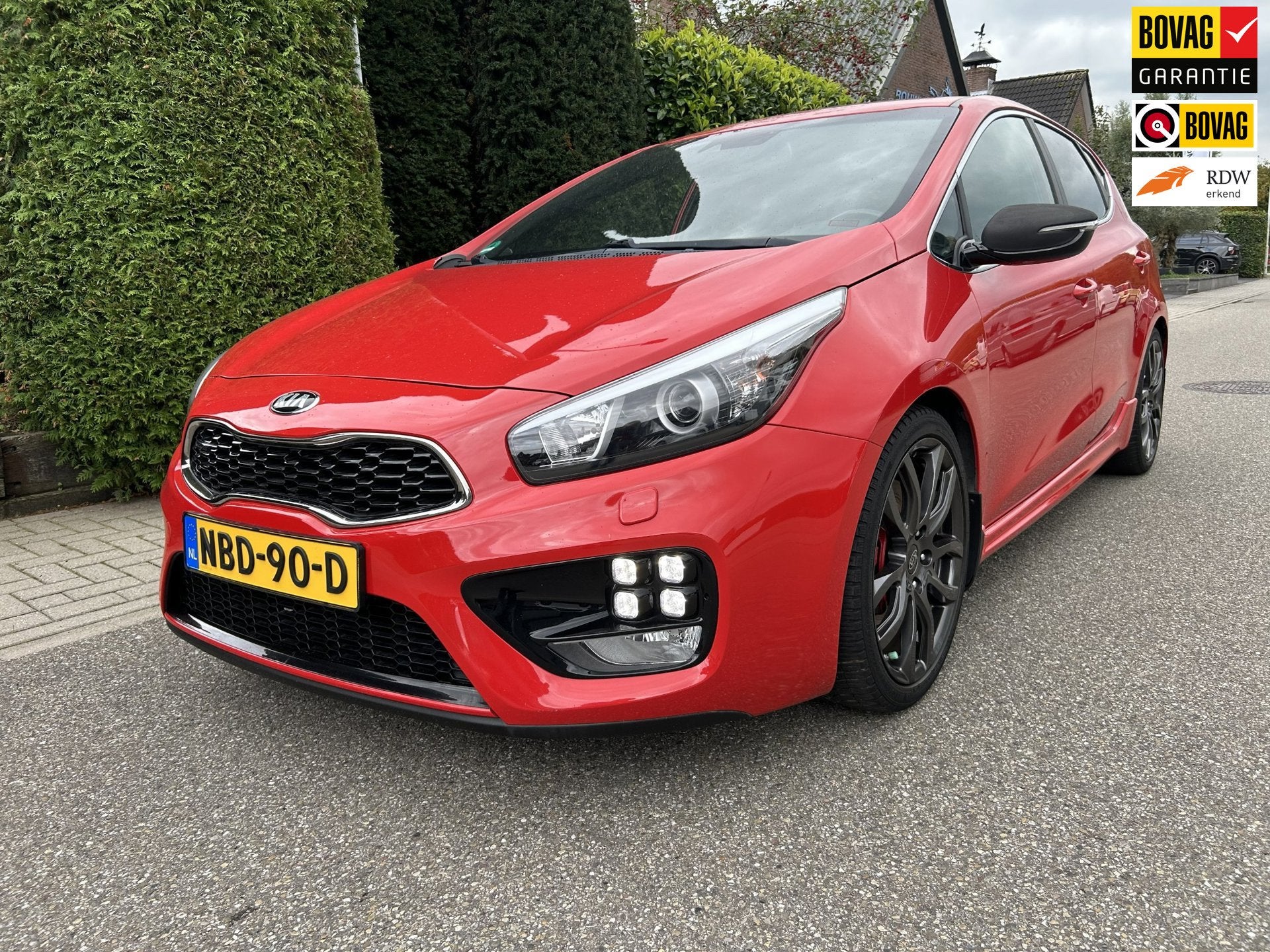 Kia Cee'd GT 1.6 GDI GT Comfort PlusLine Navigator, Auto's, Voorwielaandrijving, Gebruikt, 4 cilinders, Verwarmde buitenspiegels