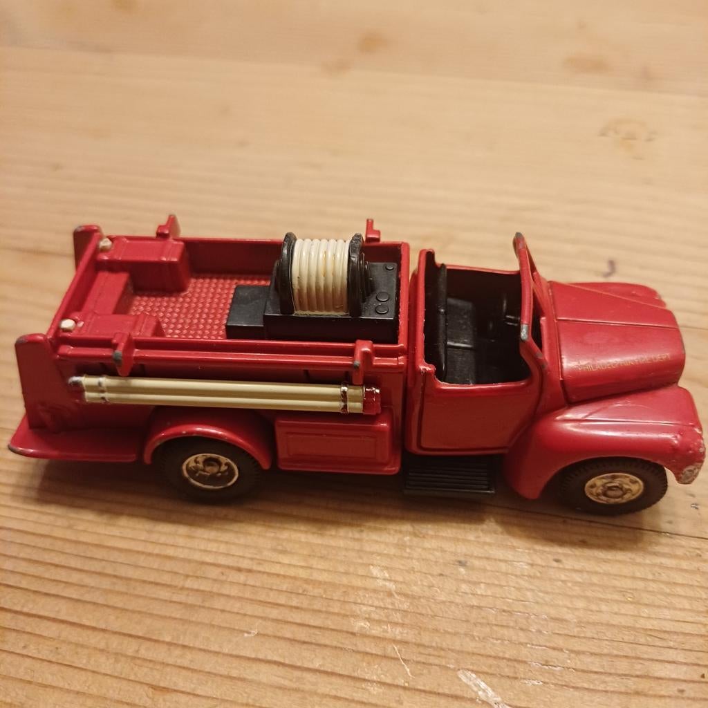 Vintage rode Corgi Mack B Pumper brandweerwagen, Ophalen of Verzenden