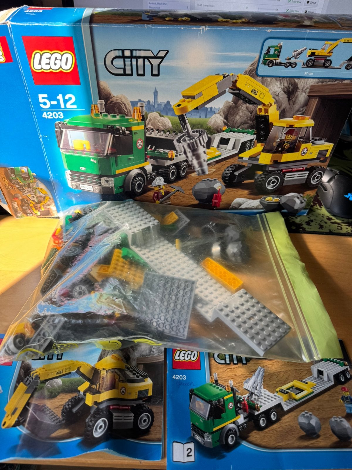Lego city 4203 graafmachine transport vrachtwagen, City, Lego, Ophalen of Verzenden, Zo goed als nieuw