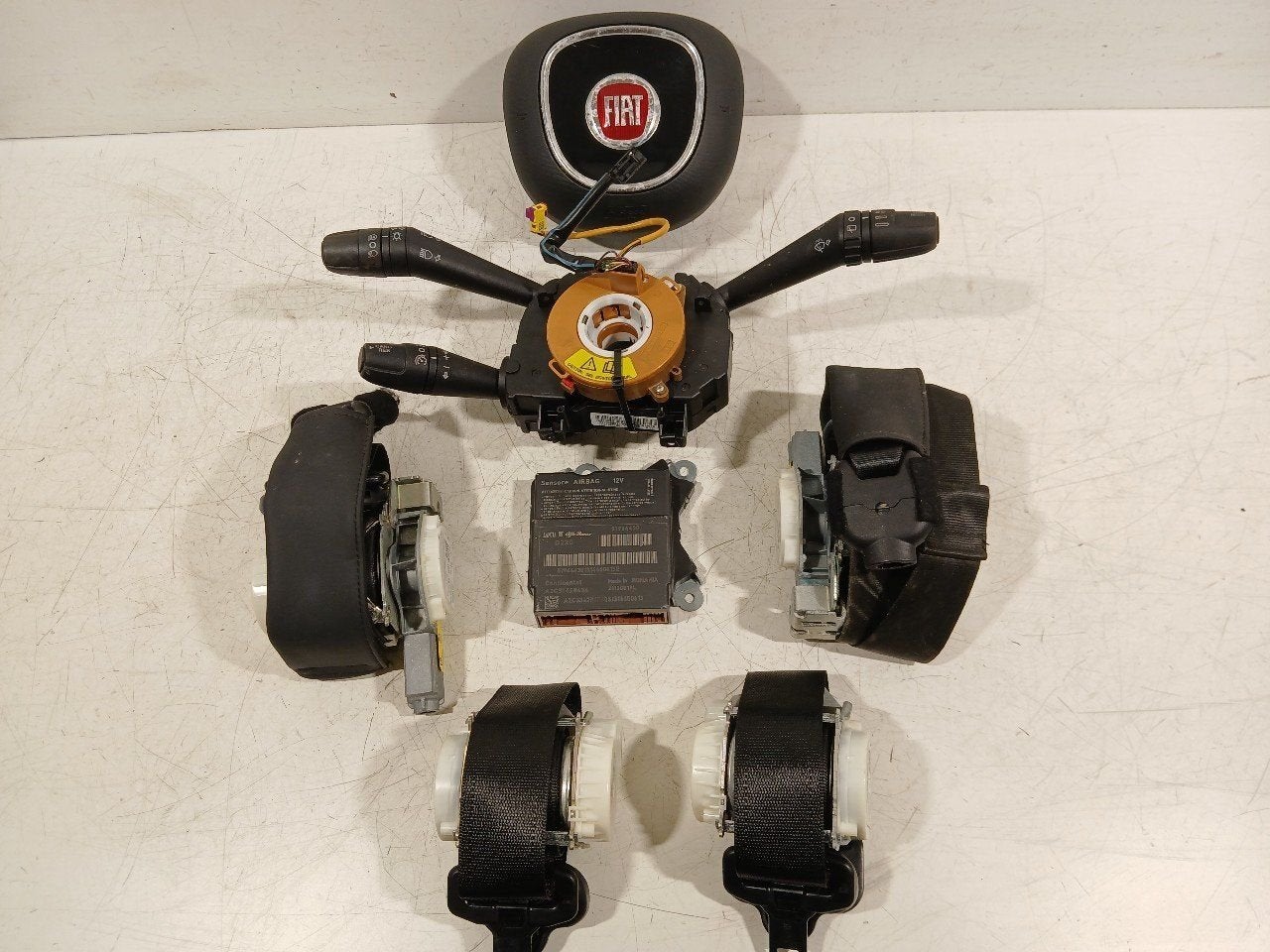 Airbag set Fiat 500L, Onderdelen@venauto.nl, Van der Ven Autorecycling B.V., Gebruikt, Ettenseweg 76, 4706 PB Roosendaal, The Netherlands