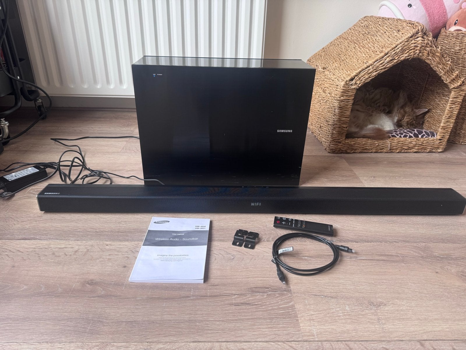 Samsung Soundbar HW-J650 (Wifi, Bluetooth, TV), Ophalen, Bluetooth, Gebruikt