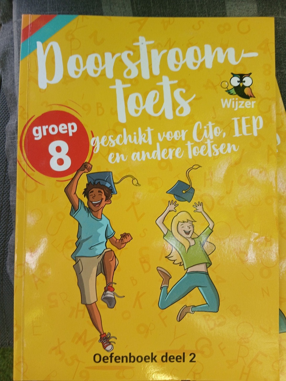 Doorstroomtoets Oefenboek Groep 8 - Deel 1 & 2, Ophalen of Verzenden, Zo goed als nieuw, Overige niveaus, Wijzer