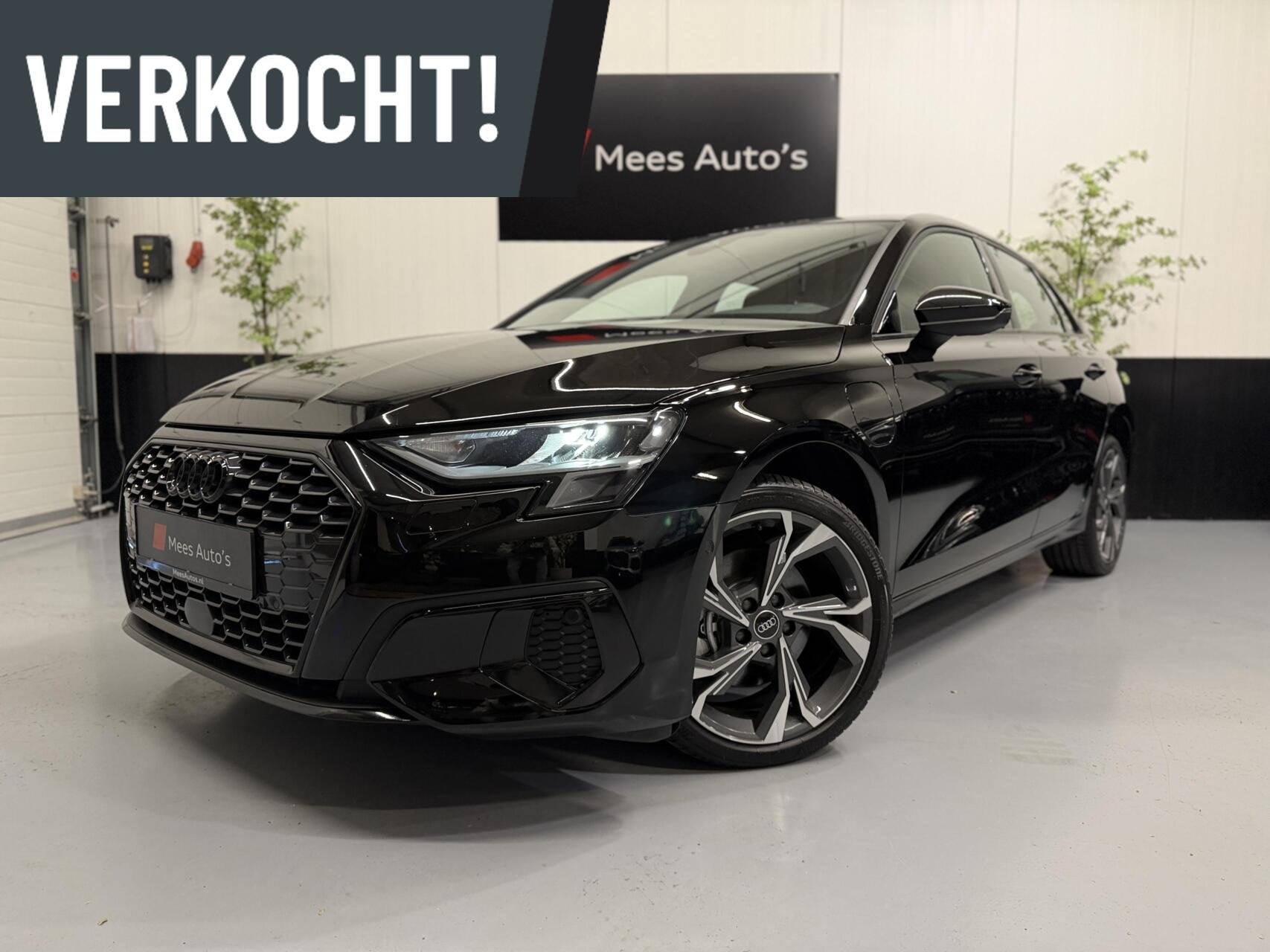 Audi A3 Sportback 40 TFSI e Advanced edition|Keyless|Carplay, Dealer onderhouden, Stof, Gebruikt, 4 cilinders