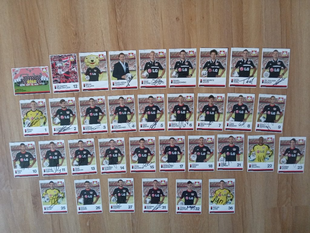 Gesigneerde 2013-2014 spelerskaarten Bayer 04 Leverkussen, Ophalen of Verzenden, Nieuw, Buitenlandse clubs, Spelerskaart