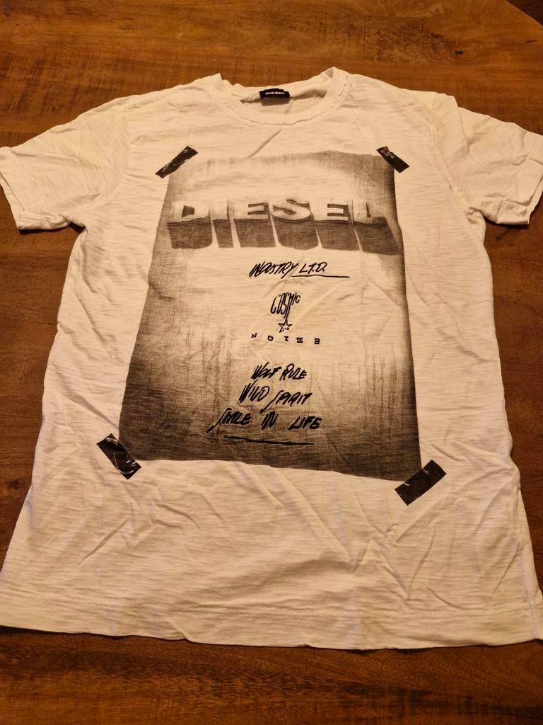 Mooi shirt van Diesel Maat S, Kleding | Heren, T-shirts, Ophalen of Verzenden, Zo goed als nieuw, Maat 52/54 (L), Wit