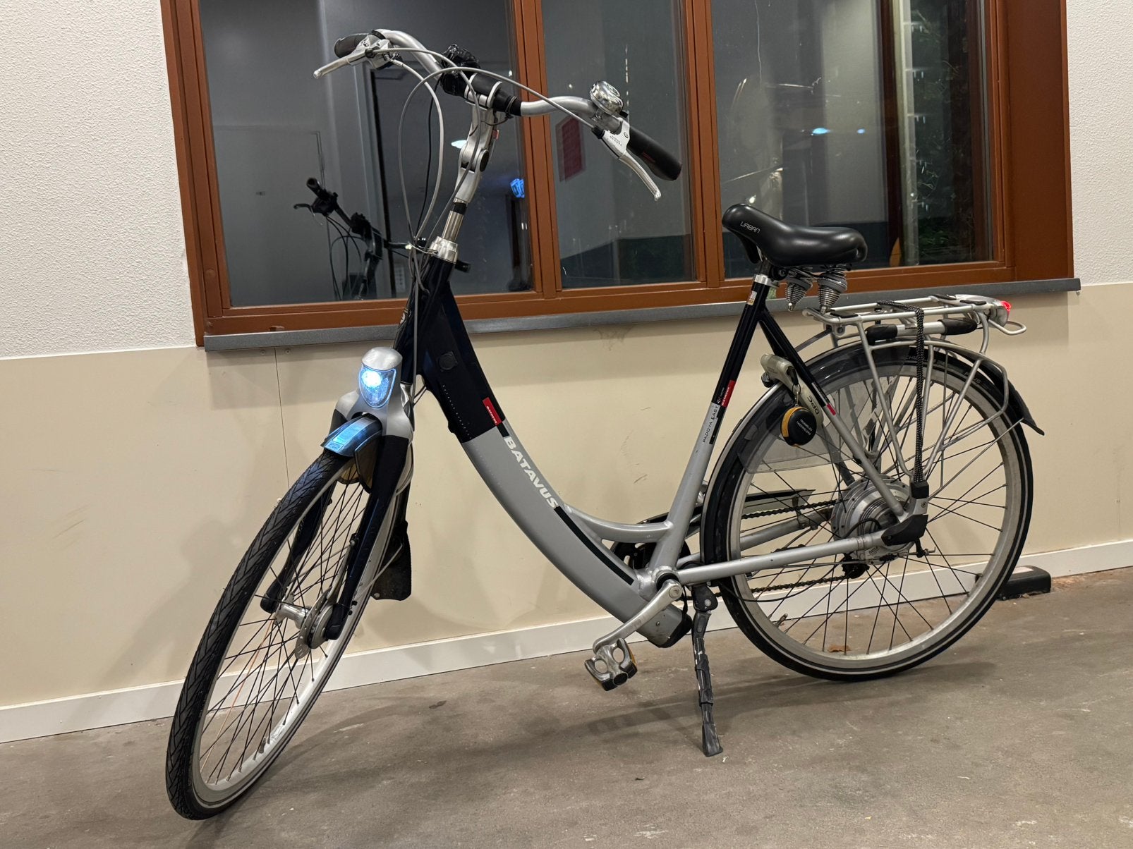Batavus elektrische fiets met vervangen display & weinig kms, Ophalen, Zo goed als nieuw, Batavus