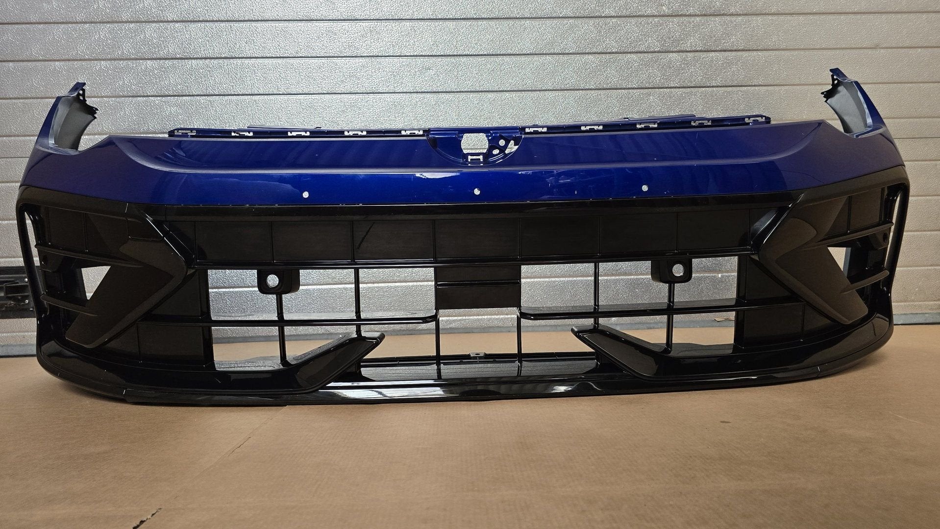 Voorbumper VW Golf 8 VIII 8.5 FACELIFT R R20 5H0807221Q bj.2, Auto-onderdelen, Gebruikt, -, Voor, Ophalen of Verzenden