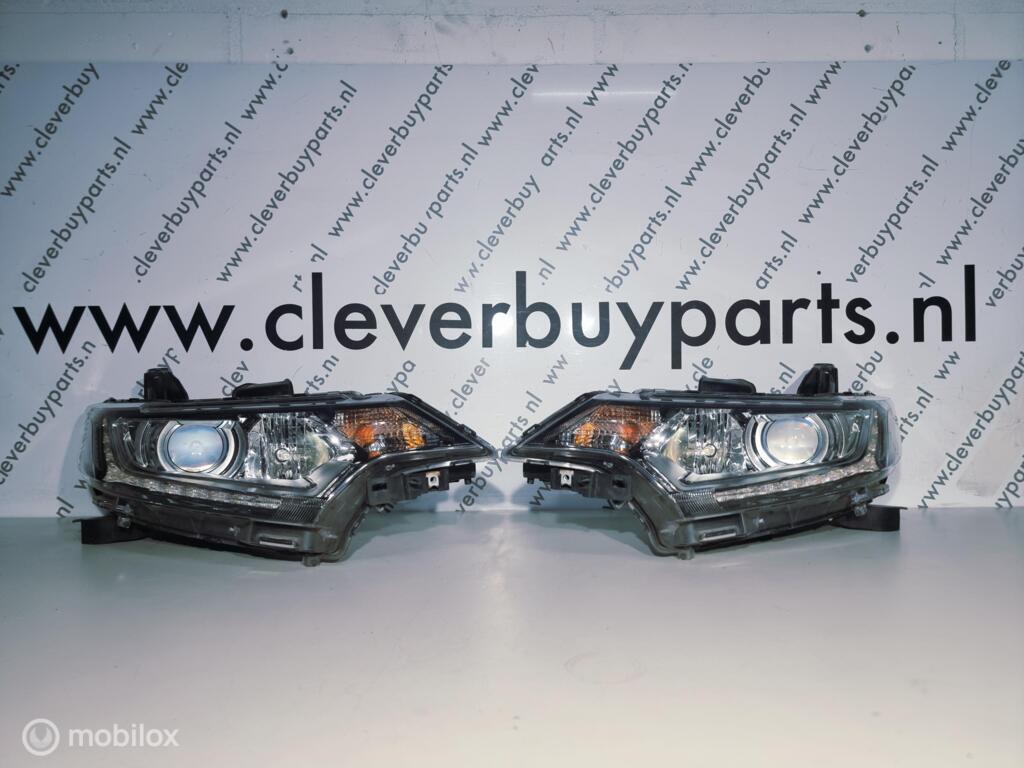Koplamp origineel xenon Outlander III ('12-'21) 8301c8-54, Auto-onderdelen, Verlichting, Gebruikt, Mitsubishi, Ophalen of Verzenden