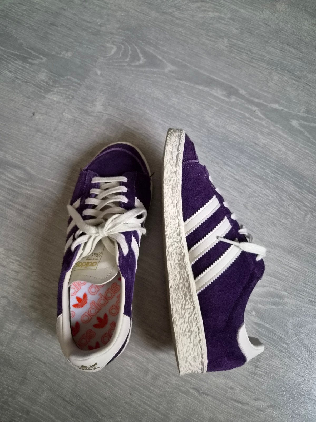 Adidas jabber 38, Kleding | Dames, Overige kleuren, Adidas, Ophalen of Verzenden, Sneakers of Gympen