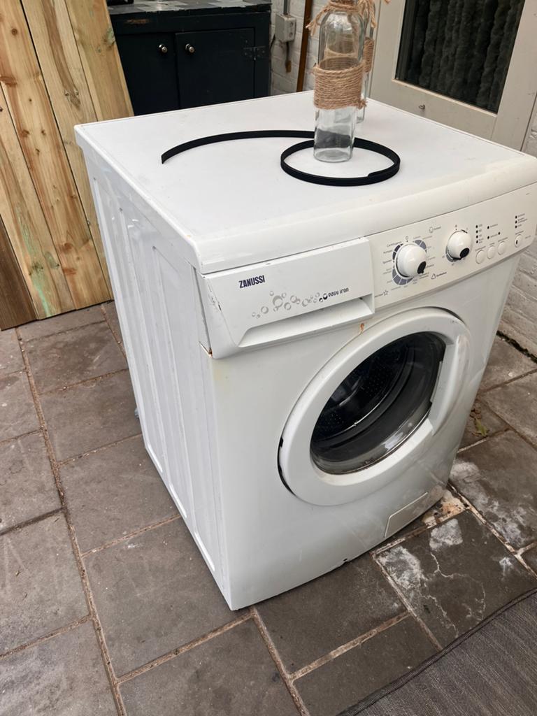 Oud ijzer wasmachine, Witgoed en Apparatuur, Wasmachines, Ophalen of Verzenden, Zo goed als nieuw, 1200 tot 1600 toeren