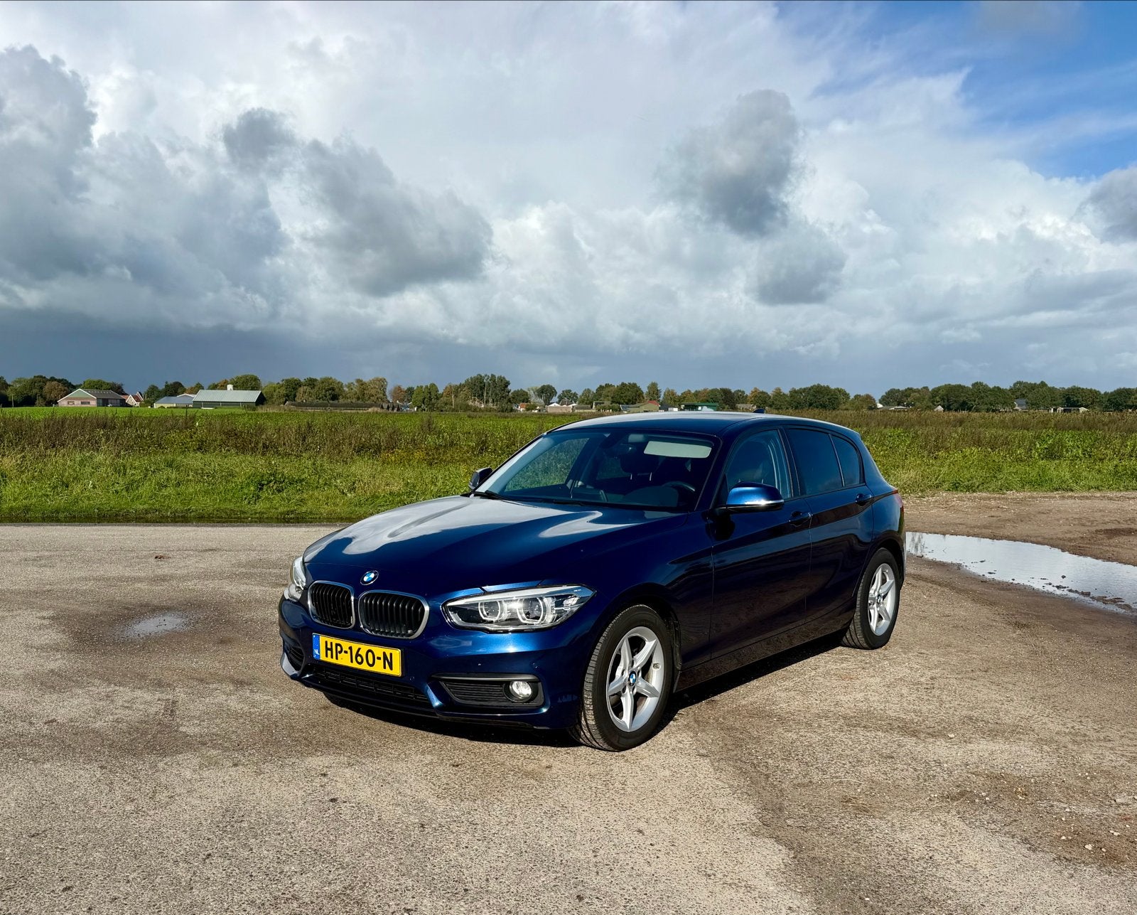 BMW 1-Serie 1.5 118I 5DR AUT 2015 Blauw, Blauw, Origineel Nederlands, 650 kg, Particulier