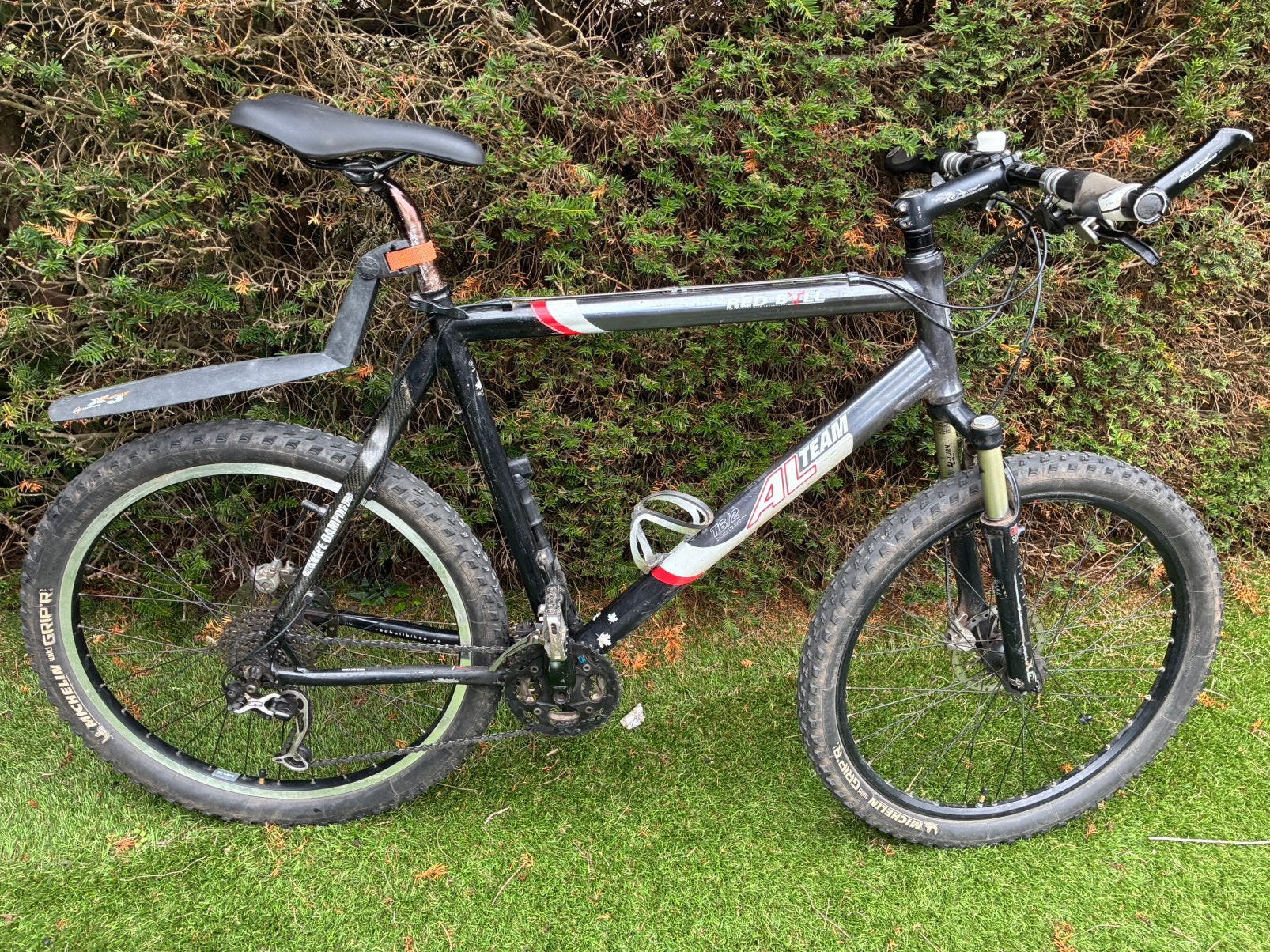 Mountainbike Red Bull Al Team (T6/2), Fietsen en Brommers, Gebruikt, Heren, Schijfrem, Ophalen