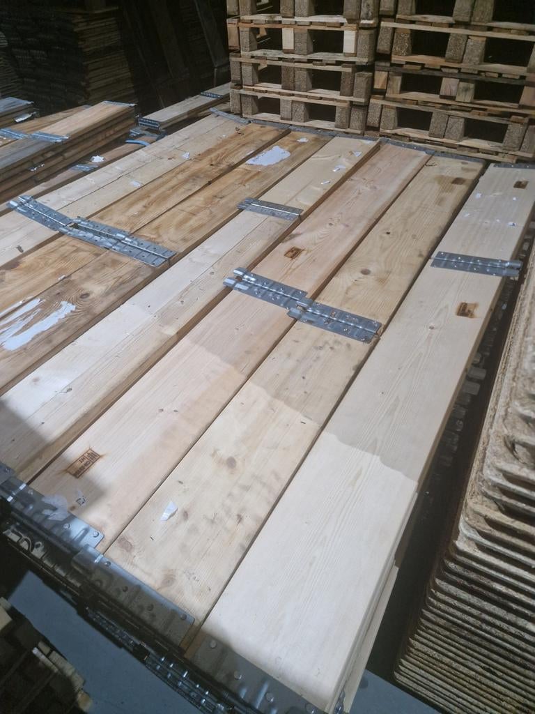 Nagenoeg nieuwe palletranden 120x80 - met/zonder opdruk, 25 tot 50 mm, Overige typen, Ophalen of Verzenden, Zo goed als nieuw
